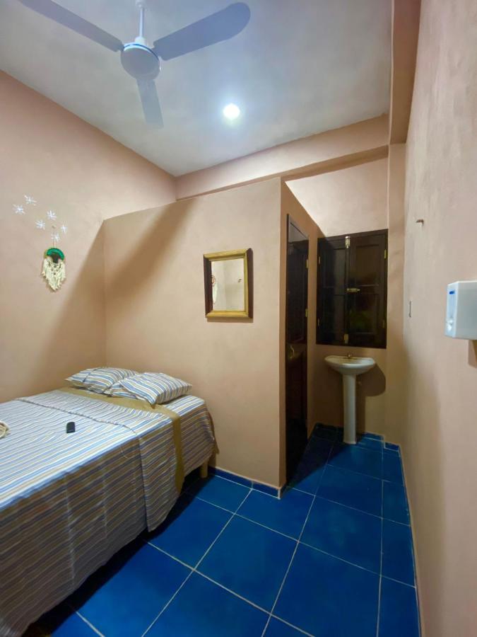 Casa Lol-Cab Hotel Valladolid  Buitenkant foto