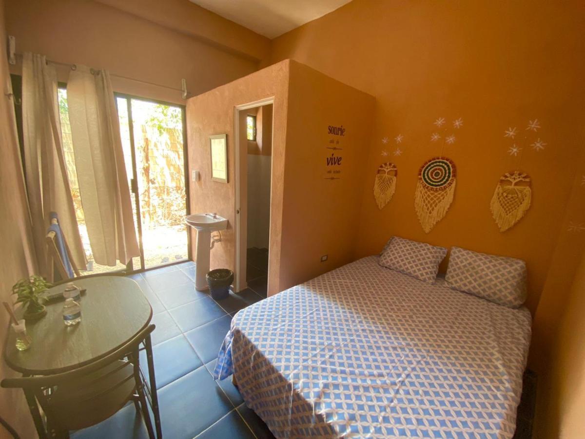 Casa Lol-Cab Hotel Valladolid  Buitenkant foto